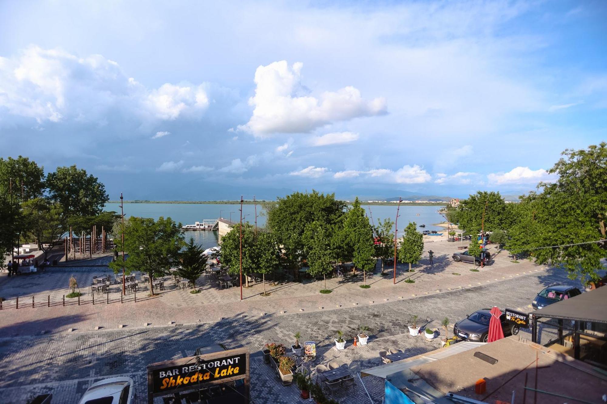 Hotel Shkodra Lake Shiroka Bagian luar foto