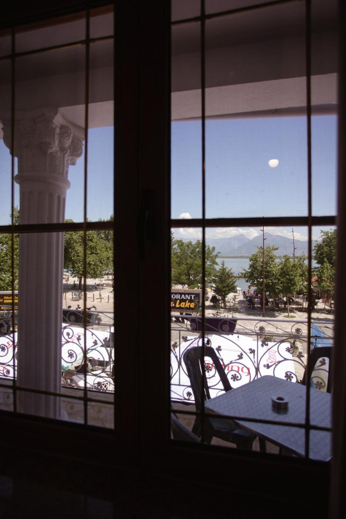 Hotel Shkodra Lake Shiroka Bagian luar foto